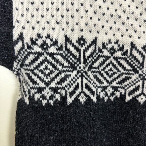 NORSK WEAR 100% Wool Traditional Pattern 1/4 Zip w/Zip Pockets & Fleece Collar - Picture 7 of 12